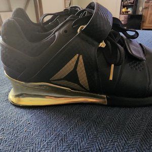 Reebok lifters